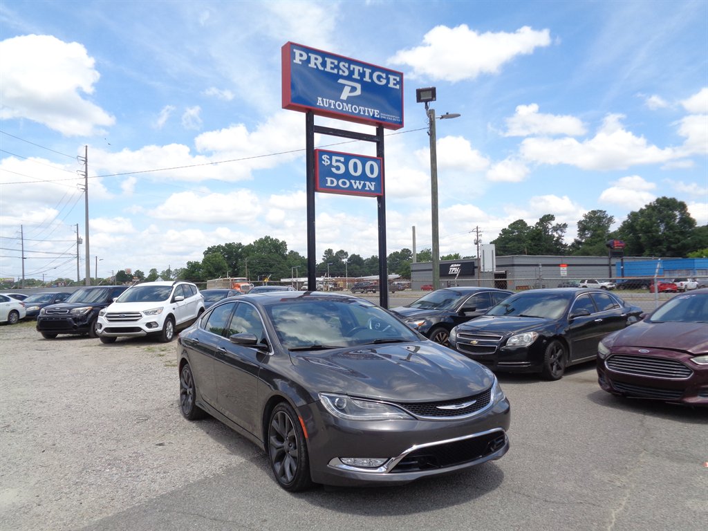 2015 Chrysler 200 C's photo