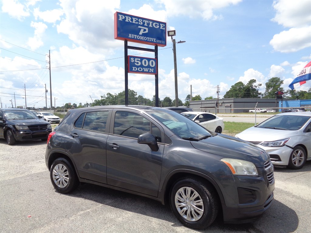 2016 Chevrolet Trax LS's photo
