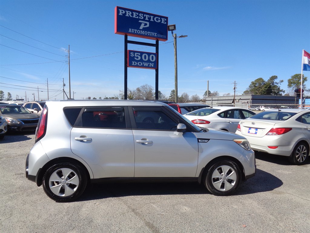 2015 Kia Soul 1.6L Base AT 5-Door's photo