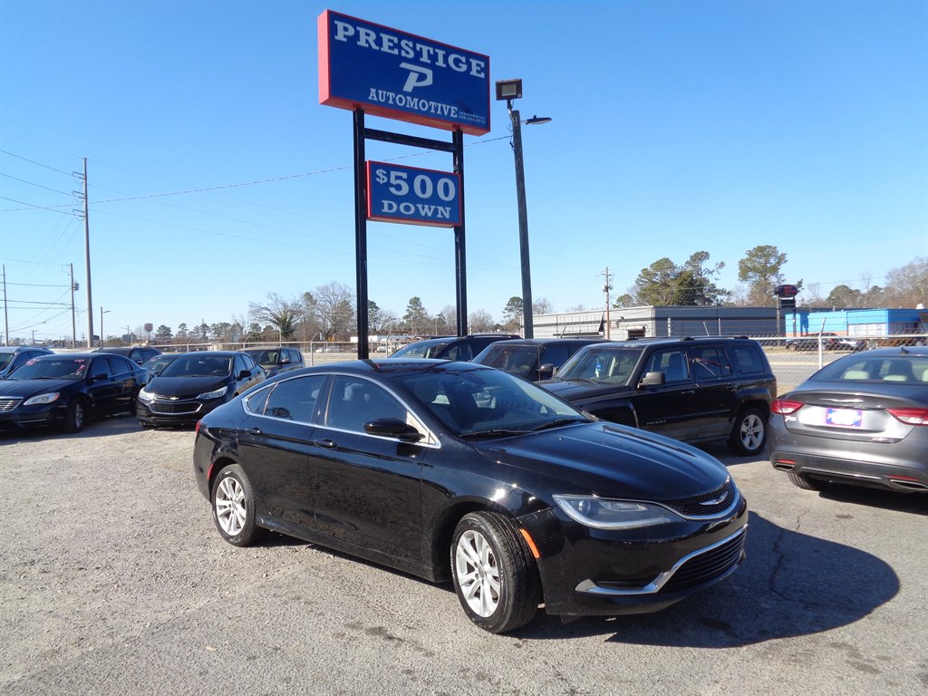 2015 Chrysler 200 Limited's photo